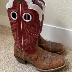 Ariat Men’s Cowboy Boots Size 10 EE (wide)